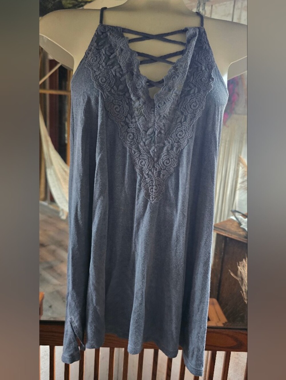American Eagle Heather Gray Lace Up Floral Crochet Yoke Tank Top Size: M